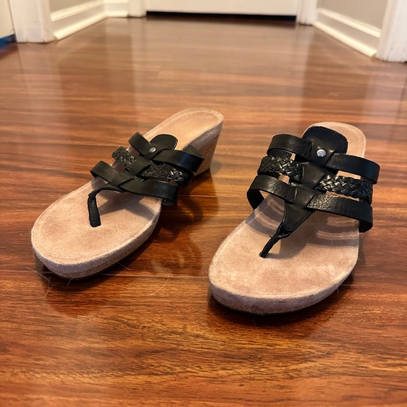 Wedged Sandals - Picture 1 of 2